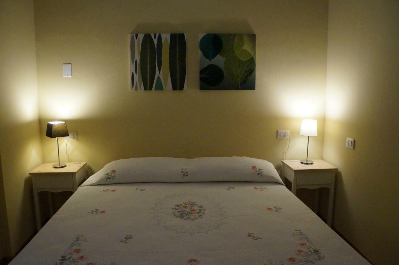 Il Vicolo 48 Bed and Breakfast Pesaro Exteriör bild