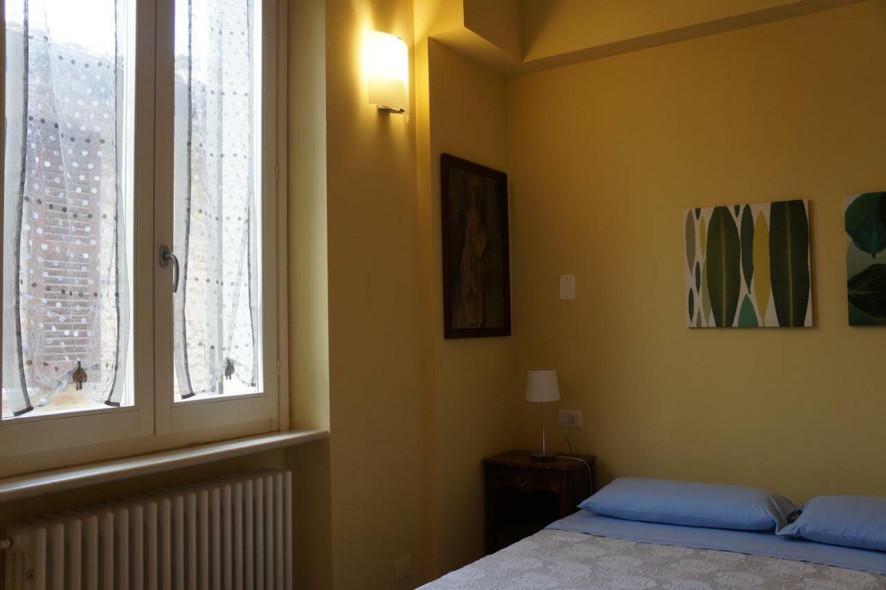 Il Vicolo 48 Bed and Breakfast Pesaro Exteriör bild