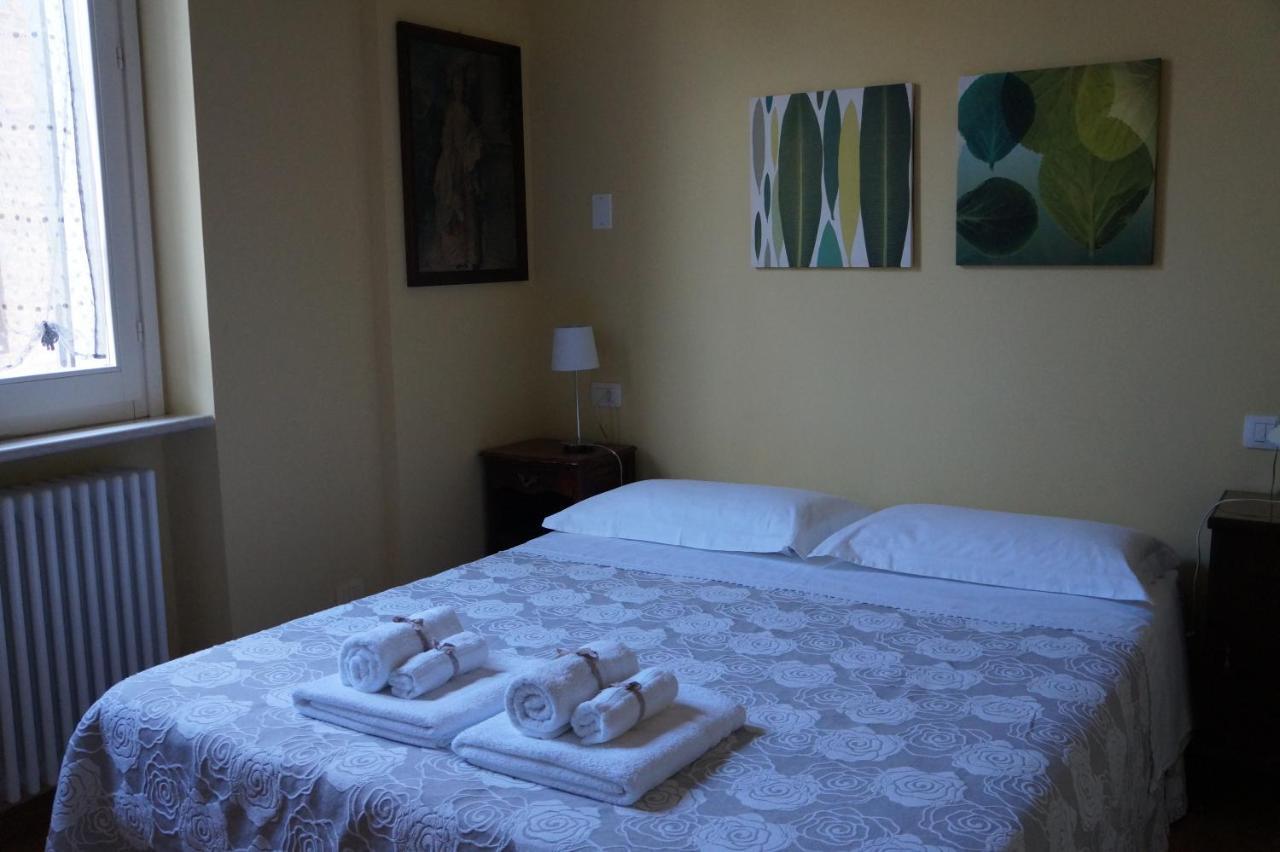 Il Vicolo 48 Bed and Breakfast Pesaro Exteriör bild
